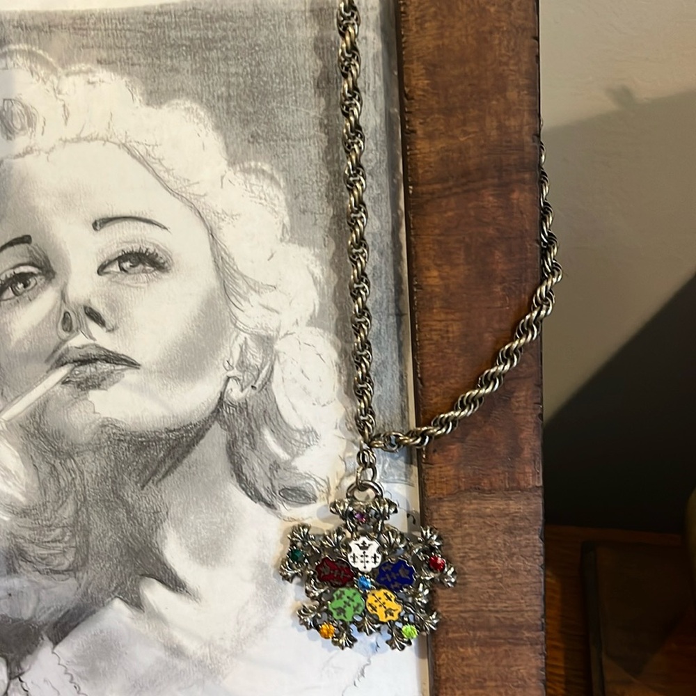 Vintage multicolored rhinestone necklace.